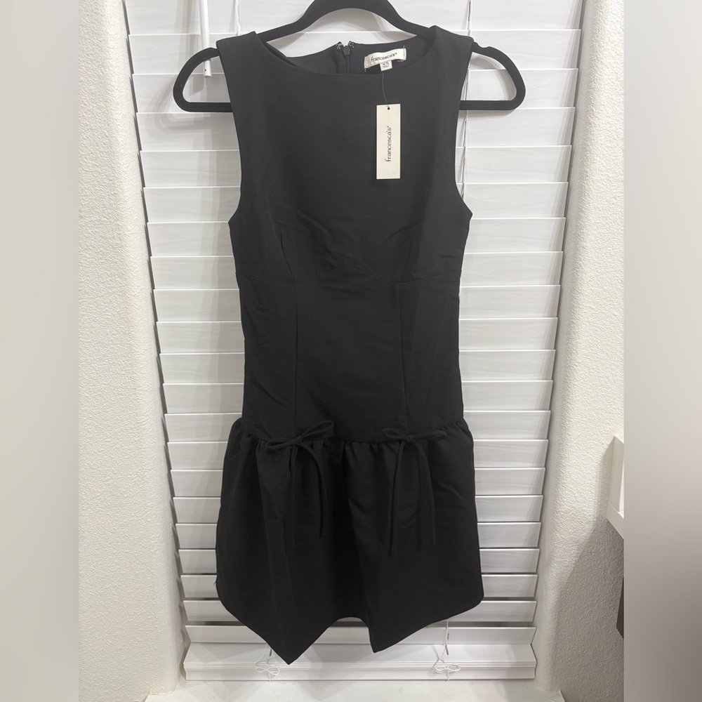 Mini Dresses - Picture 2 of 2